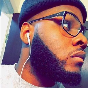 Meet your Posher, Deniells